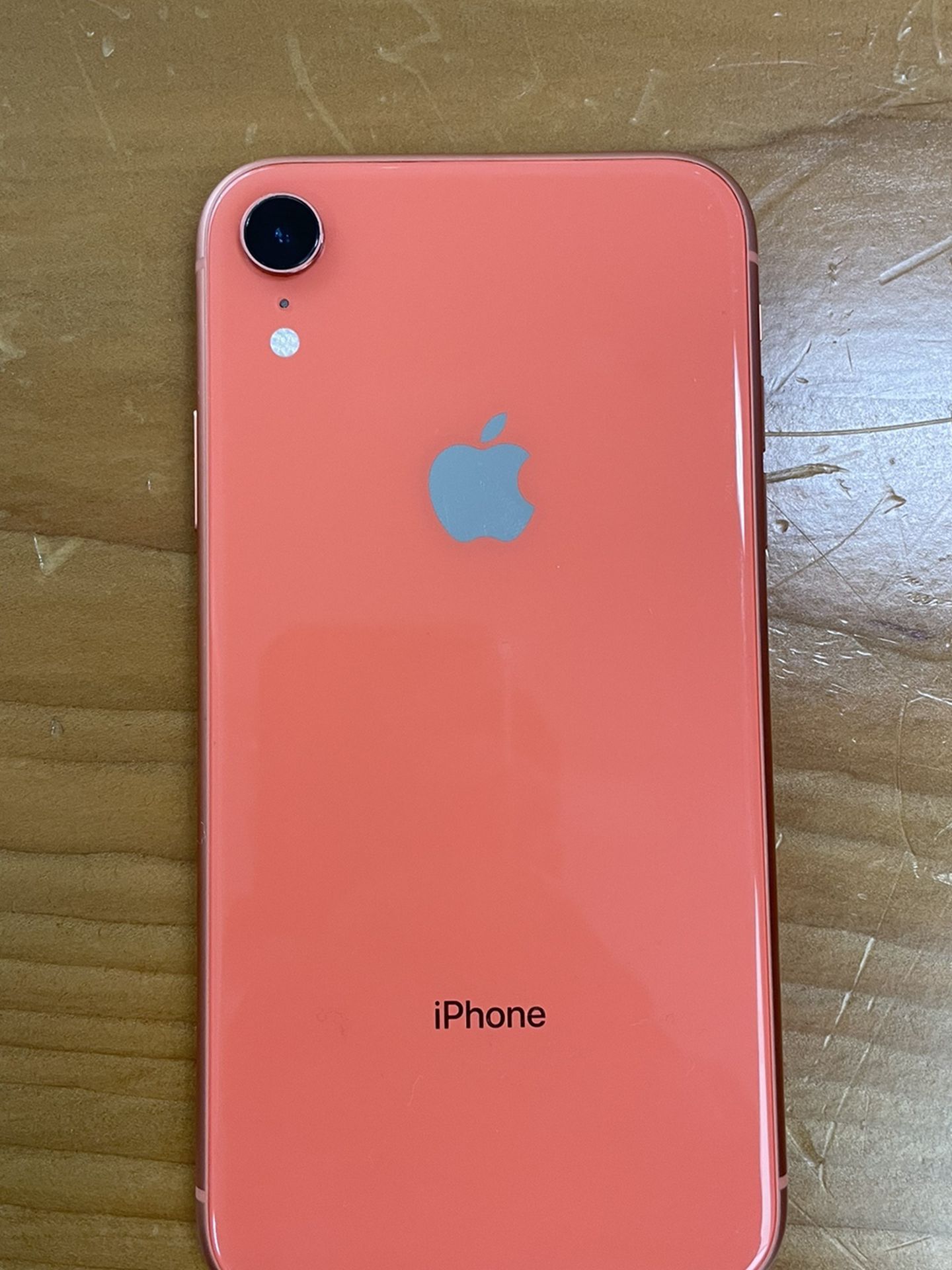 iPhone XR At&T Good Condition Clean
