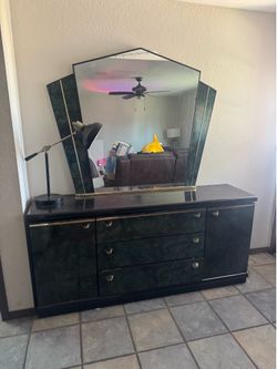 Big Vanity Dresser