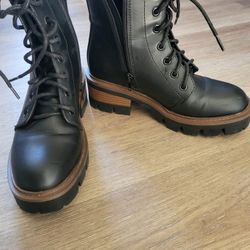 Womens Boots 