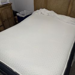 Used Queen Mattress - Serta Beauty Rest (No Box Spring)