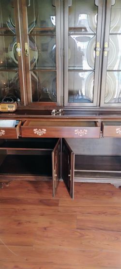 Kitchen hutch