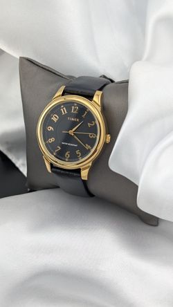 W1💛⌚Timex Men’s Watch TW2R87100 – Gold Tone Case – Black Dial – Leather Strap👌✨