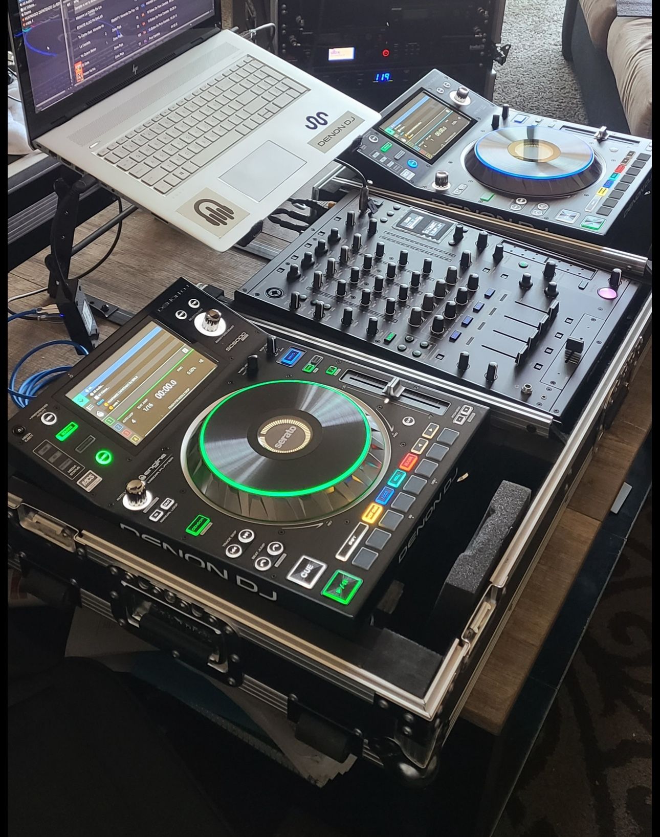 DENON DJ X1850 PRIME &DENON DJ SC5000 PRIME