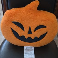 Hyde & EEK Pillow🎃 