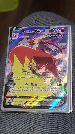 Tarjeta Pokémon Blaziken VMAX TG15/TG30 Full Art Silver Tempest