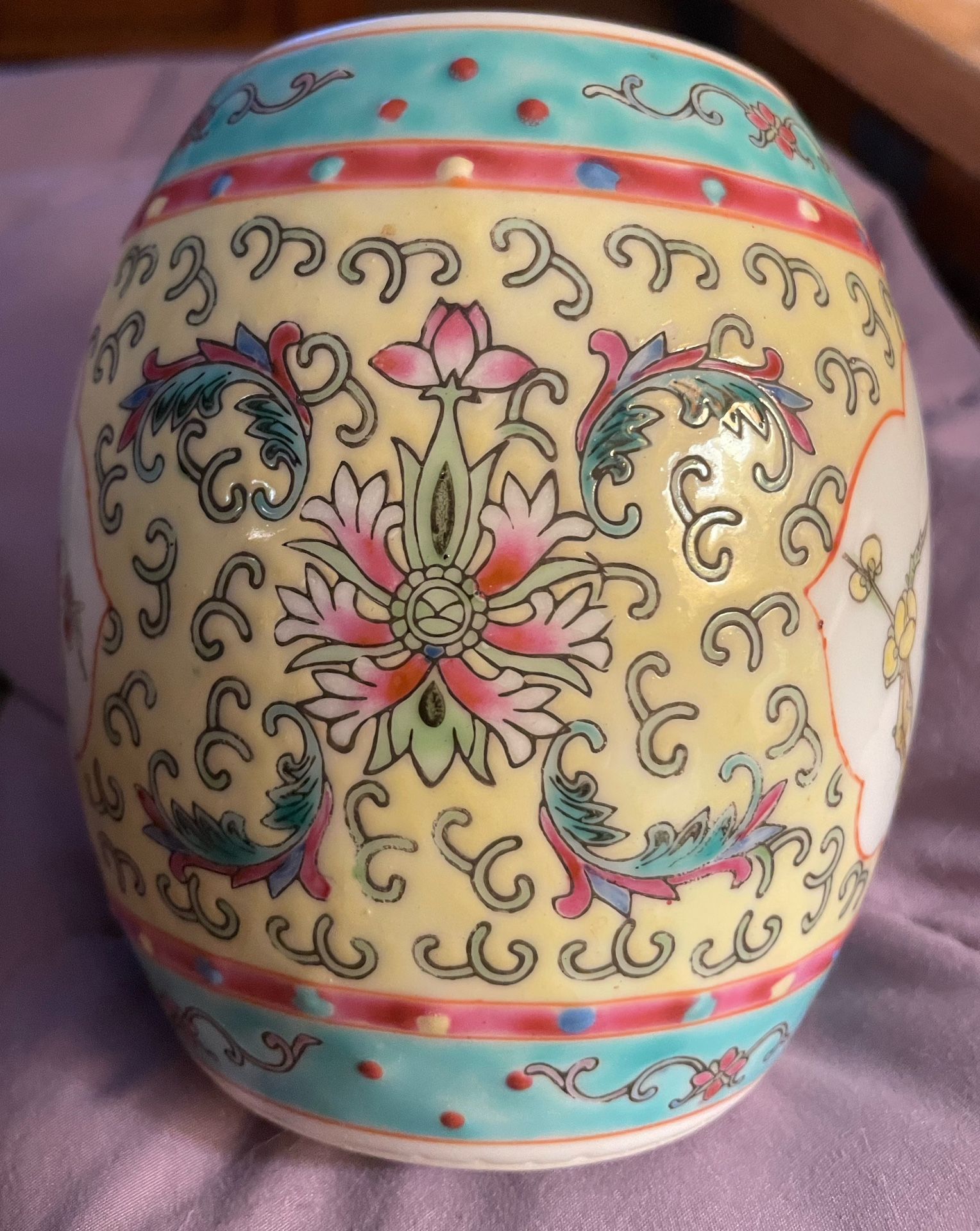 Chinese Barrel Container/Ceramic Jar