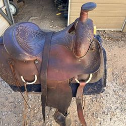 Texas Saddlery Roping Saddle