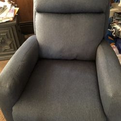 Southern Motion Power Headrest Rocker Recliner