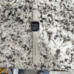Apple Watch Series 8 