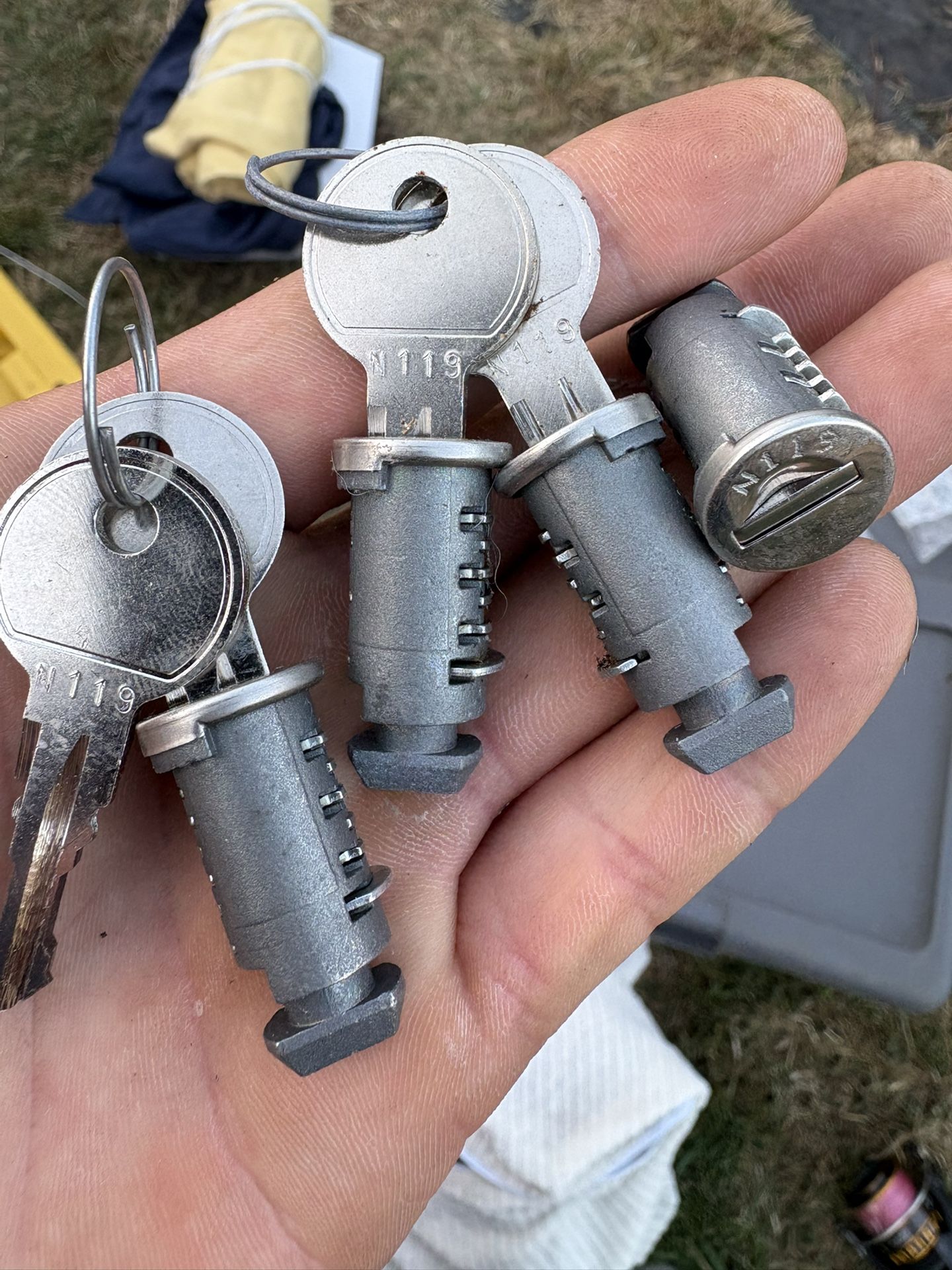 Thule Lock Set & Keys