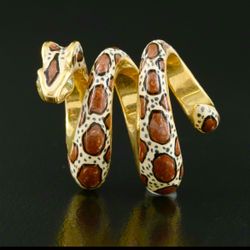 Snake Pendant 14kt ( Hangs On Your Gold Chain) 🔥