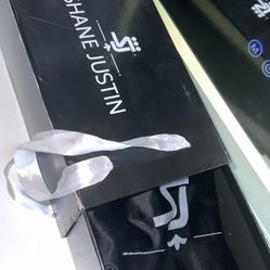 Shane Justin Heels