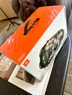 JBL Xtreme 5 Portable Bluetooth Speaker Camo