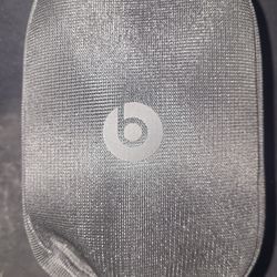 Beats Studio Pro