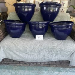 Beautiful, Plastic Flower Pots