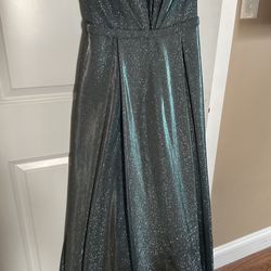 Brand New David Bridal Prom Dress Size 6