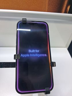 iPhone 16e