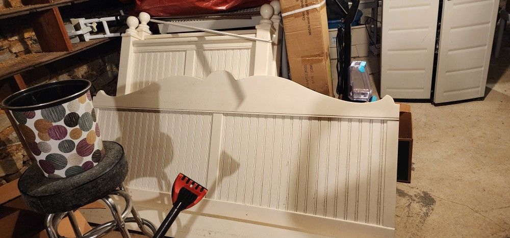 Daybed Frame