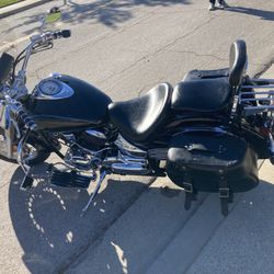 2000 Yamaha Vstar 1100