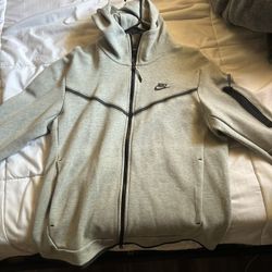 Nike Tech Fleece