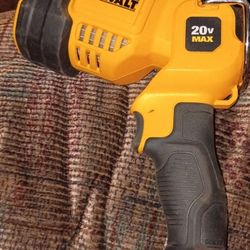 DeWalt Light