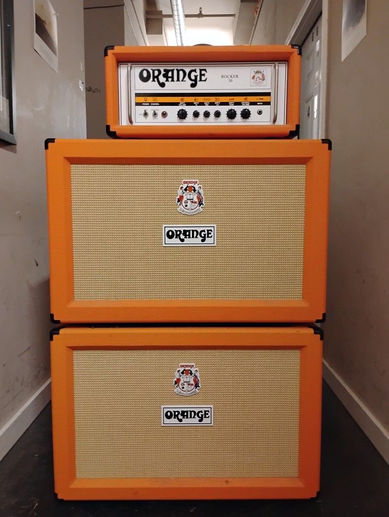 Rocker 30 with 2 PPC212 Guitar Cabinets