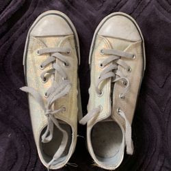 Converse Size 2