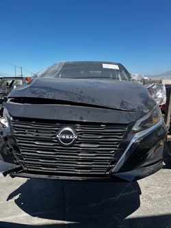Nissan Altima complete Partout parts