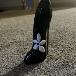 Carolina Herrera Perfume