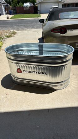 County line stock tank