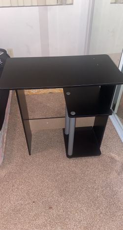 Black Desk