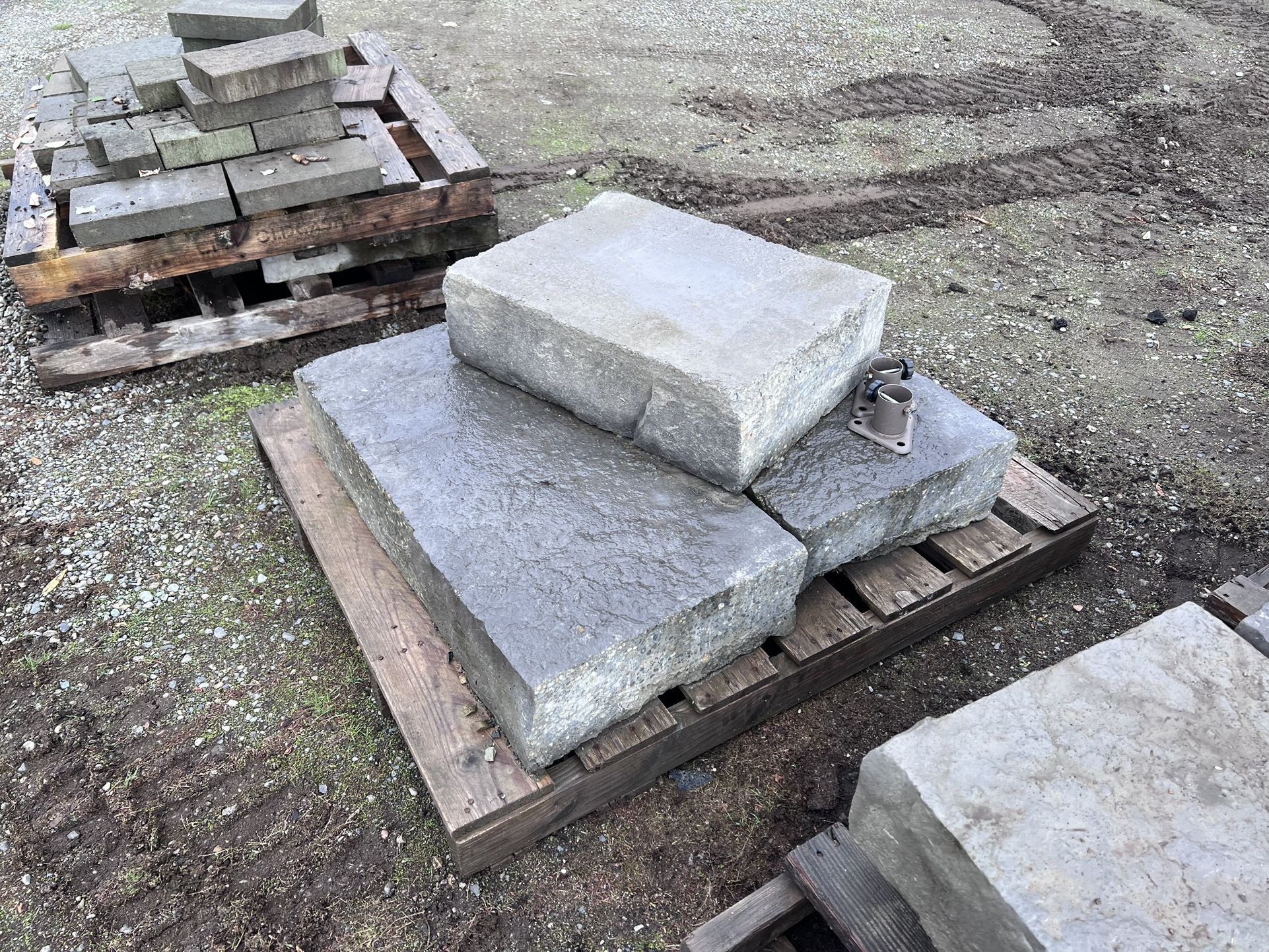 Stone Steps - Castohn 3’ 