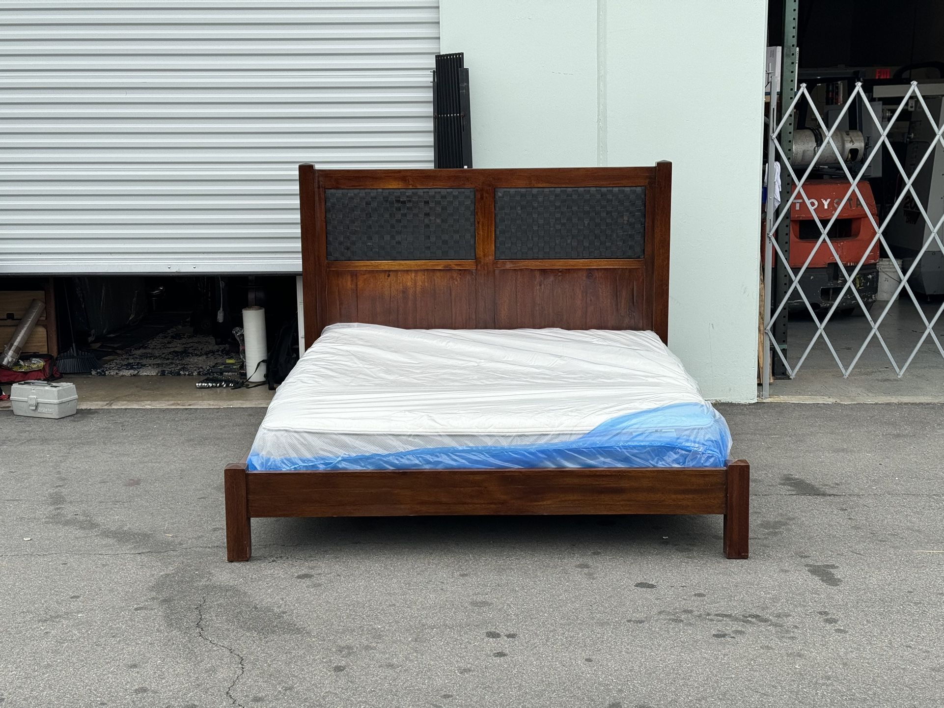 Cal King Bed $360