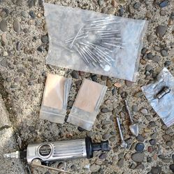 Die grinder and tungen carbide set 40 bits