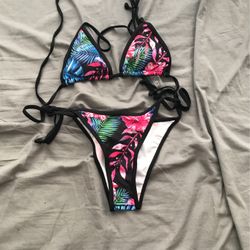 Tropical Bikini 