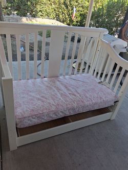 toddler crib bed with mattress and drawers.  used, but still in good condition.