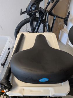 Cloud 9 Seat and Seat Post