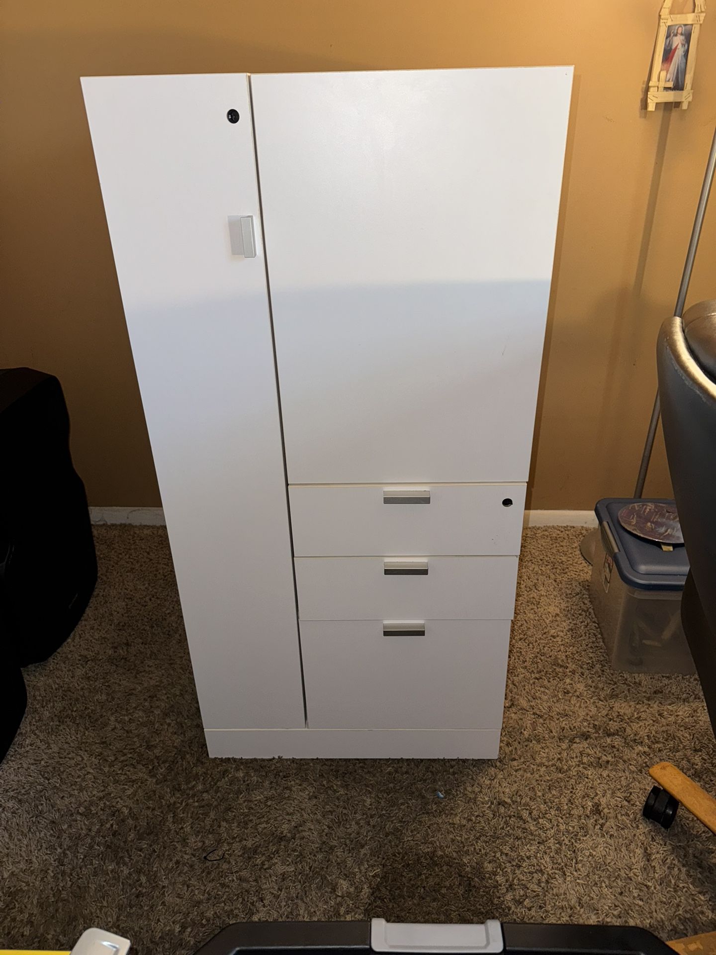 Office/Bureau Filing Cabinet And Shelves
