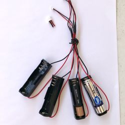 4x Battery single holders AA or AAA battery with mini pin plug connector electrical accessories parts