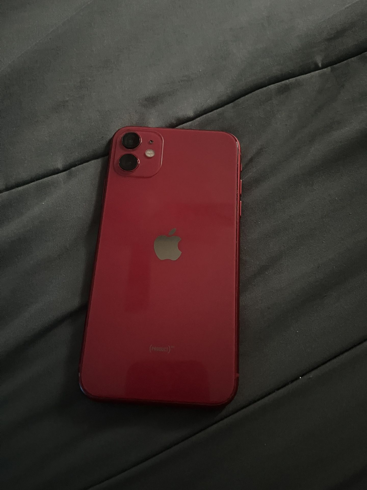 iPhone 11 “READ DESCRIPTION”