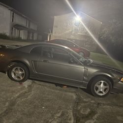 2001 Ford Mustang
