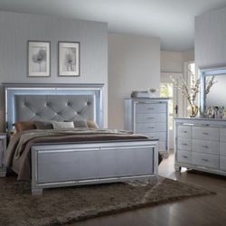 4 Pc Queen Bedroom Set