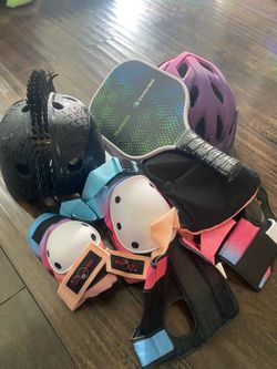 Free! helmet and accessories for kids