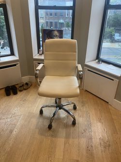 White Office Chair – $80 – Slightly Used