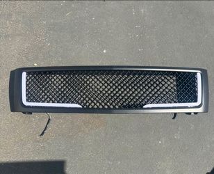 07-13 Chevy Silverado 1500 Grille Grill Parrilla