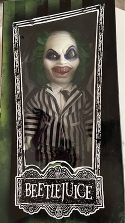 Mezco MDS Mega Scale Beetlejuice 15" Talking Figure Doll Toy Ghost stripes NIB