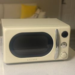 Beige Microwave 