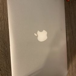 Apple MacBook Air 14 Inch 