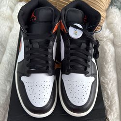 Jordan 1 mid men’s size 9.5