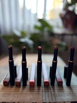 Mac Power kiss Velvet Lipstick